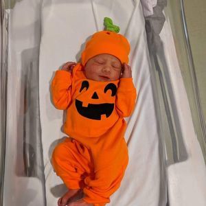 Meet your Posher, Kaye